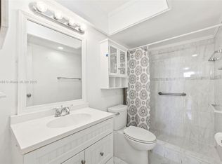 2860 Somerset Dr APT 206K, Lauderdale Lakes, FL 33311