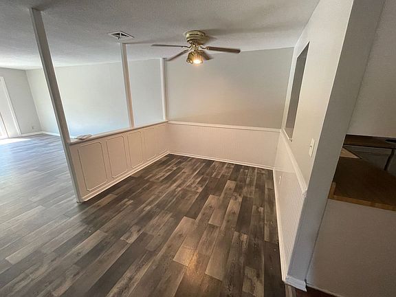 4th image of 2101 Ottawa St #201-C
