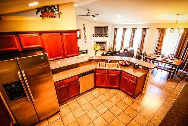 1st image of 2935 Roseberry Ct