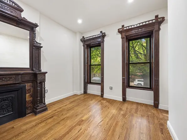437 Putnam Ave APT 2, Brooklyn, NY 11221