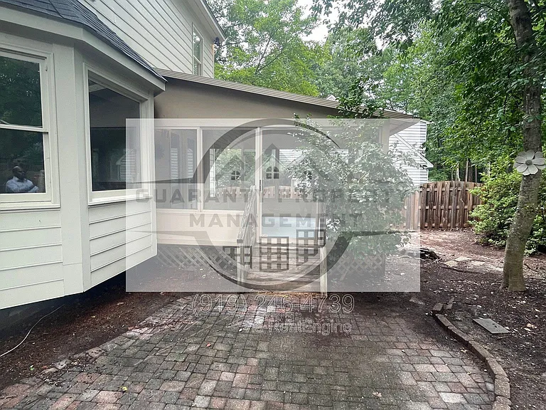 639 Greenwood Cir — Photo 13