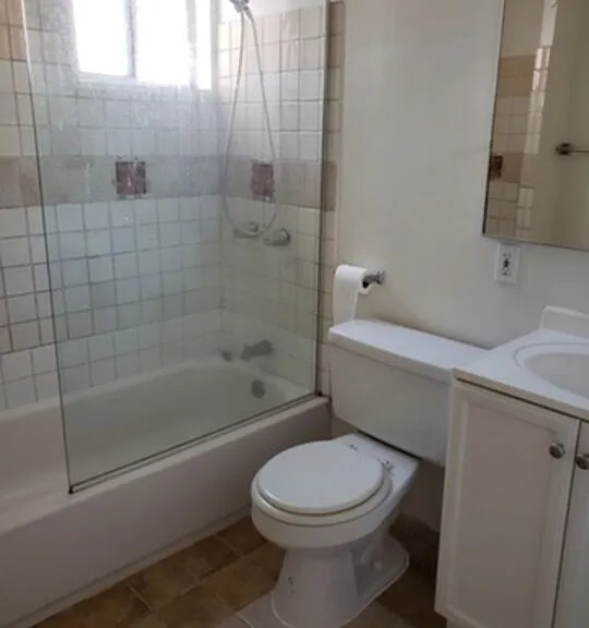 826 S Park View St #1 — Photo 4