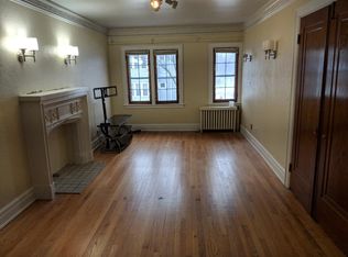 6228 W North Ave, Wauwatosa, WI 53213