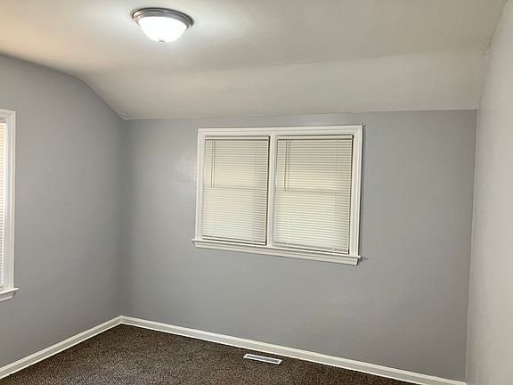 4th image of 3522 Herrick St