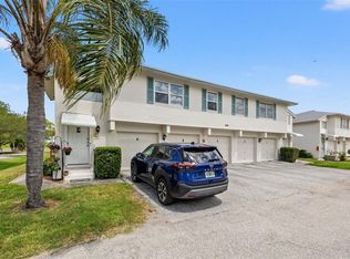3285 40th Way S APT E, Saint Petersburg, FL 33711