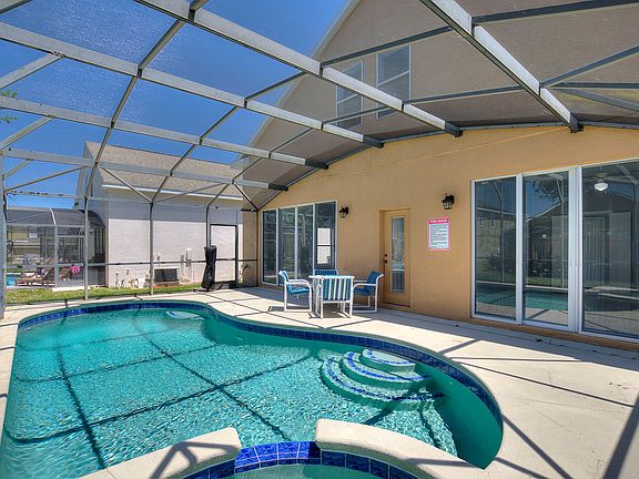 4th image of 133 Andalusia Loop