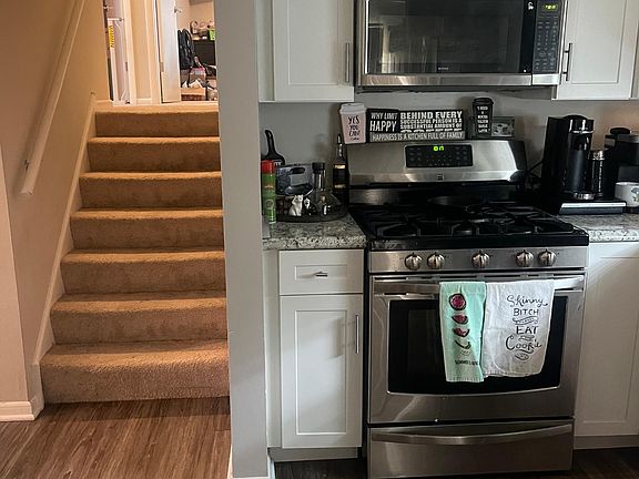 4th image of 17331 Oriole Ave