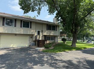 8401 Thomas Ct N, Brooklyn Park, MN 55444