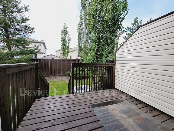 3rd image of 171 Brintnell Blvd NW #12