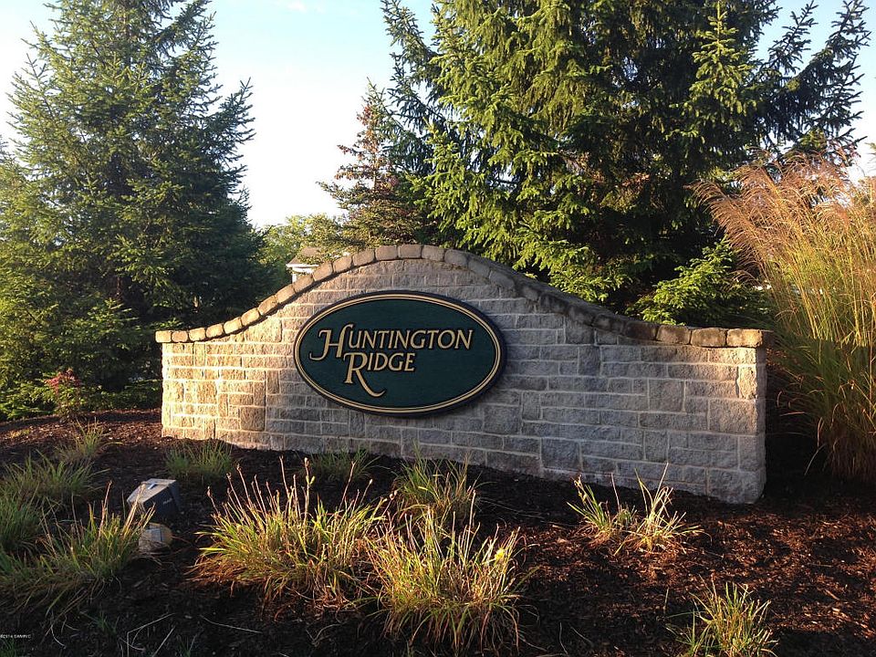 1st image of 1005 Barrington NW
