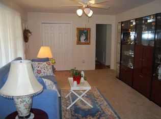 951 Sunset Dr, Greenwood, SC 29646