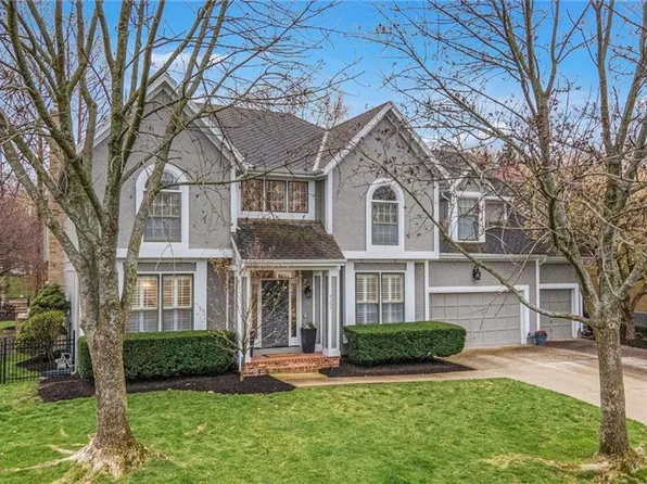 4145 W 131st Ter, Leawood, KS 66209