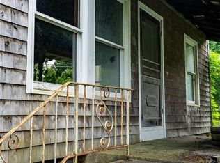 515 Tuscarora Rd, Chittenango, NY 13037