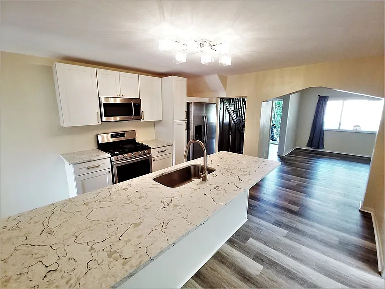324 Millbridge St — Photo 5