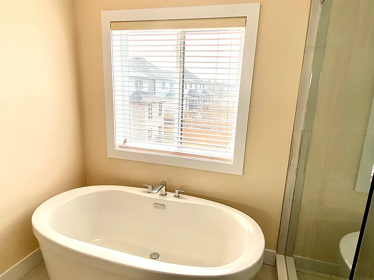 1236 Medway Park Dr — Photo 18
