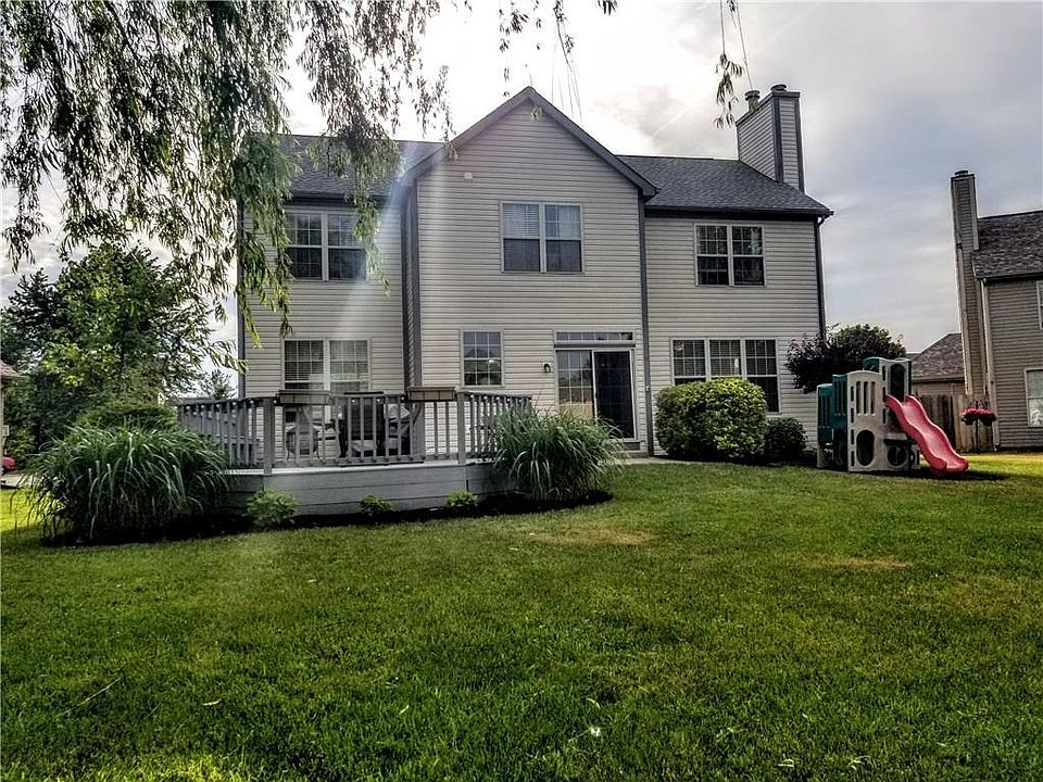 2nd image of 10647 Adam Ct