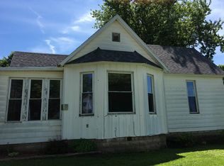 405 S Logan St, Idaville, IN 47950