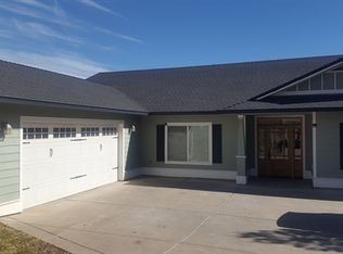 16388 Eagle Rock Rd, Hidden Valley Lake, CA 95467