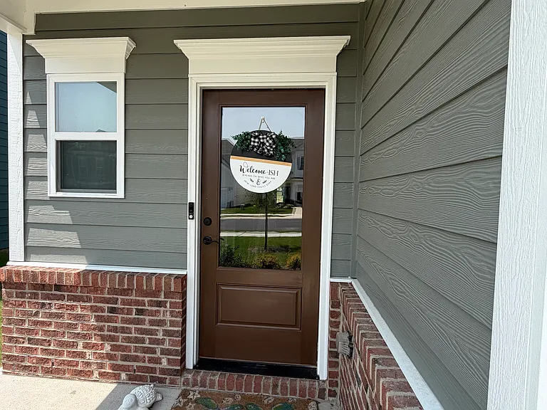 91 Commons Cir — Photo 2