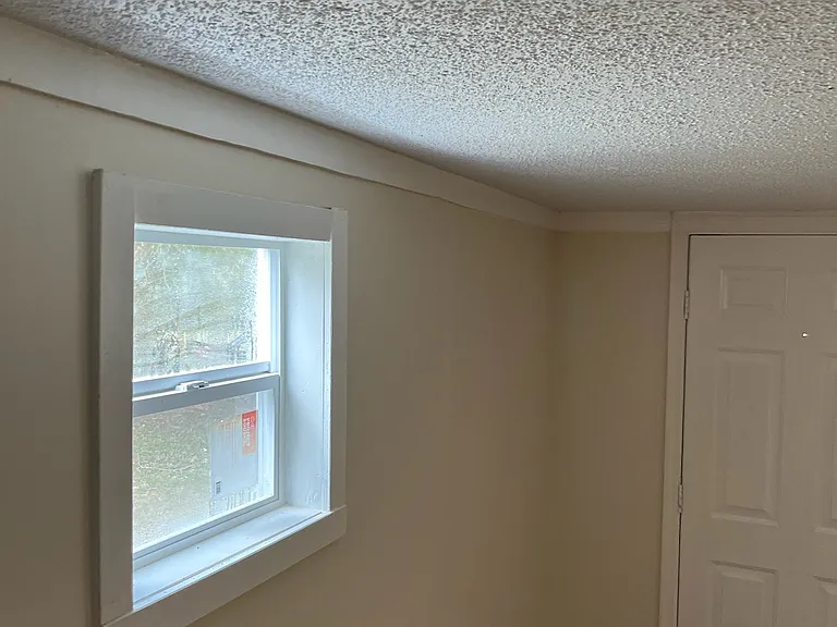 1119 Fayne Rd — Photo 10