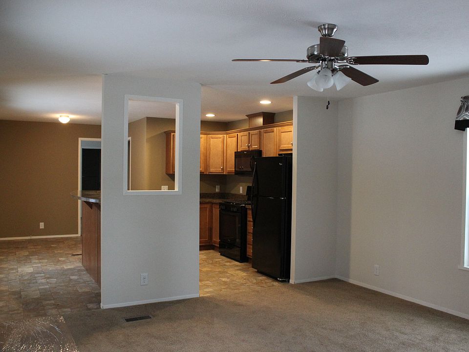 1st image of 13572 Oaktree Ct #300