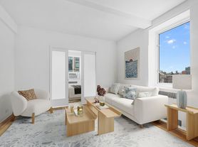 200 W 20th St