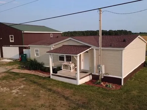 1010 McConnell Hwy, Charlotte, MI 48813