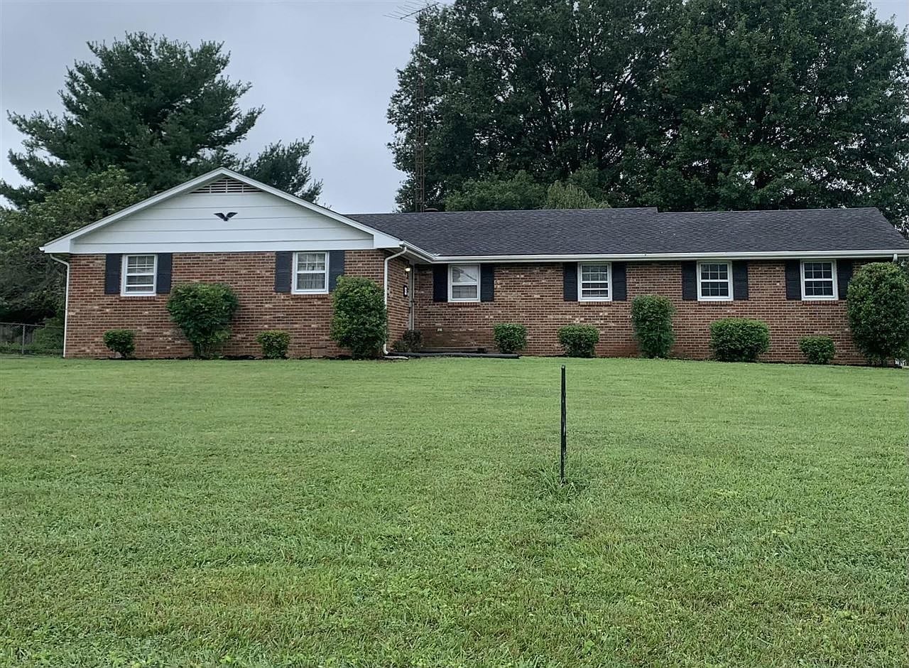 3107 Smallhouse Rd, Bowling Green, KY 42104 MLS RA20232433 Zillow