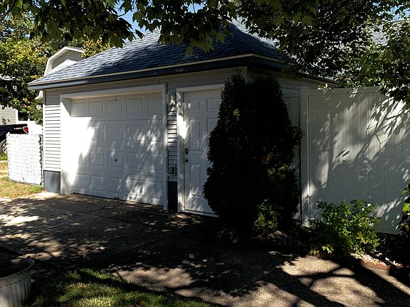 5th image of 426 Minneapolis Ave