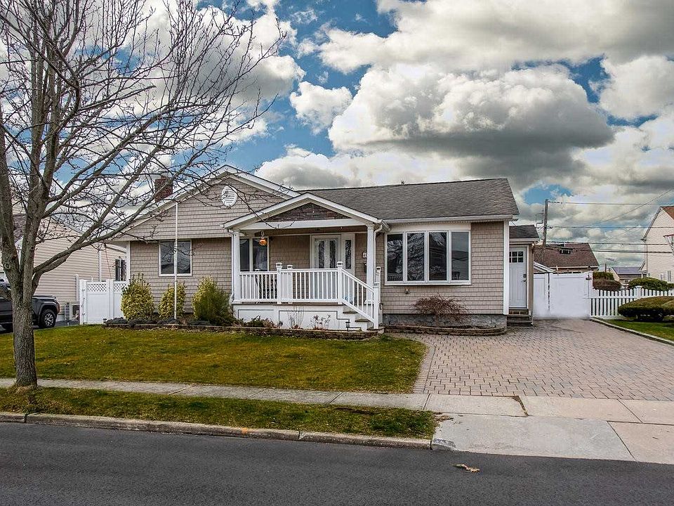 1st image of 4054 Maywood Dr