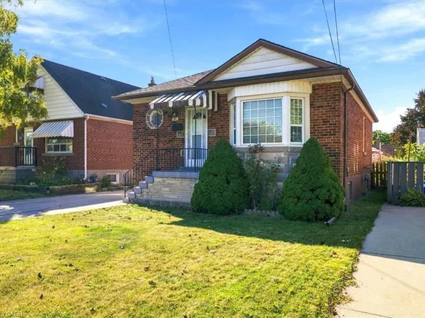 188 Erin Ave, Hamilton, ON L8K 4W6