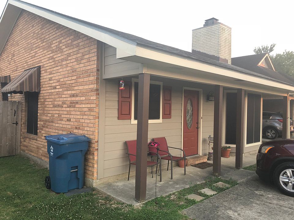 1st image of 707 Saint Seton Ln