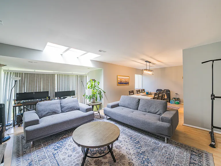 19044 Mills Choice Rd #6 — Photo 11