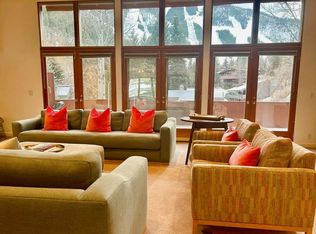 304 Georginia Rd APT B, Ketchum, ID 83340