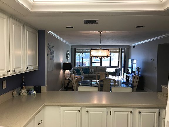 Corian kitchen counters