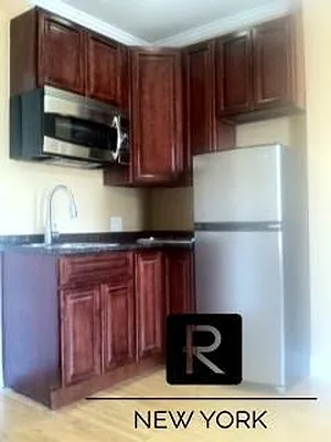 Rented by R New York | media 1
