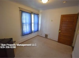 860 Cherry St, Oshkosh, WI 54901