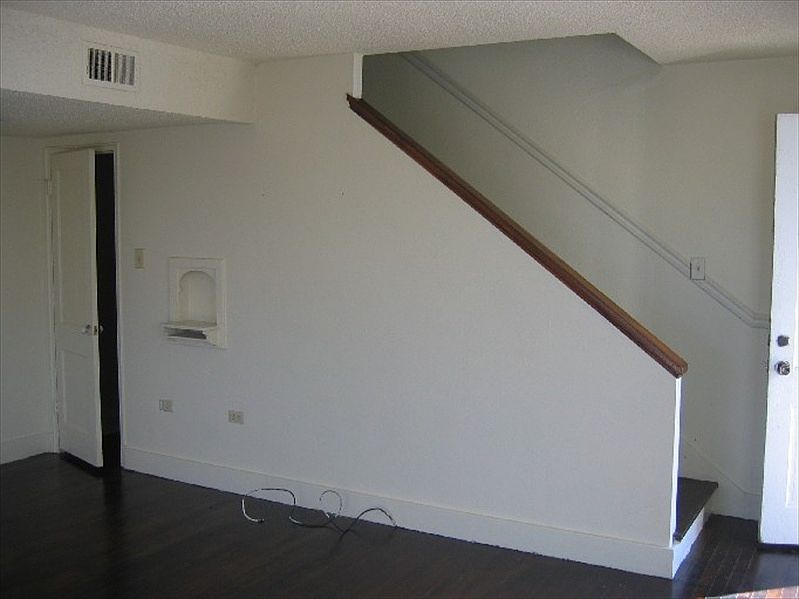 2nd image of 204 N Farmerville St APT 16