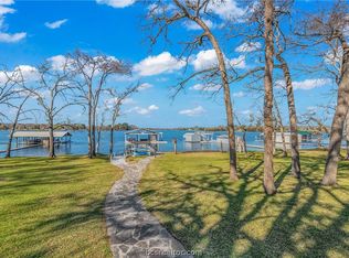 11358 Riley Green Rd, Franklin, TX 77856