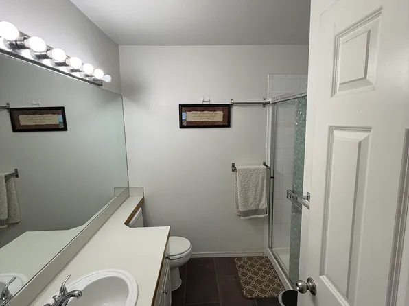 13400 Dumas Rd, Mill Creek, WA 98012