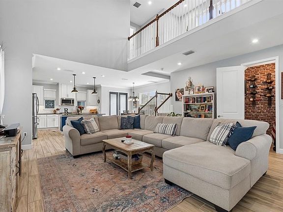2nd image of 13720 STEVENSON LANE