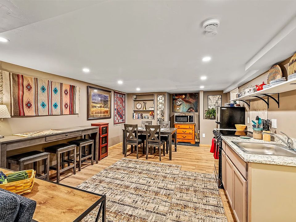 1st image of 429 Pine St #B