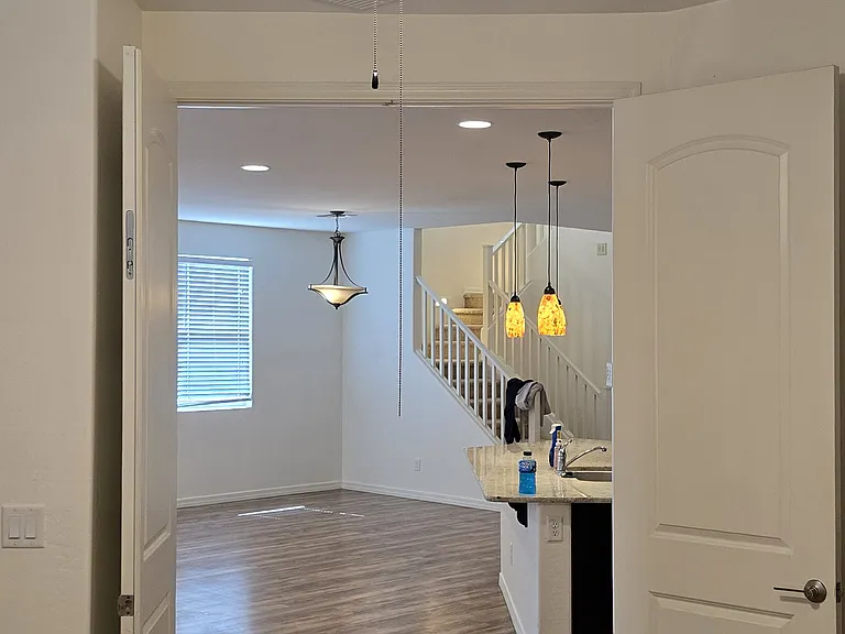 40835 W Patricia Ln — Photo 9