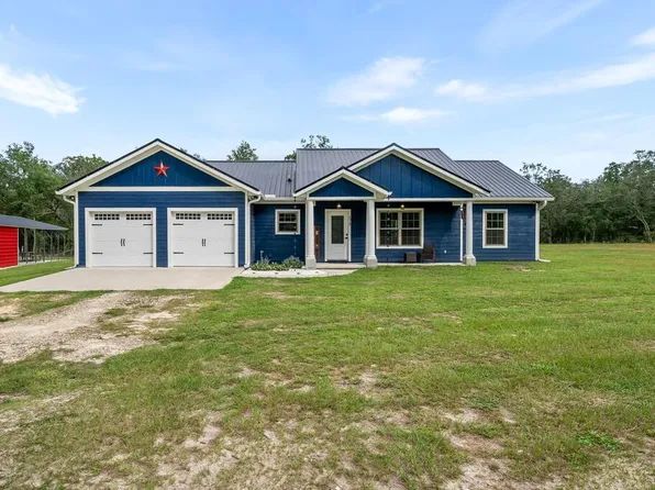 379 NE 112th Pl, Branford, FL 32008