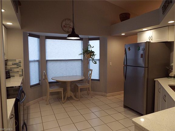 5th image of 18185 Horseshoe Bay Cir