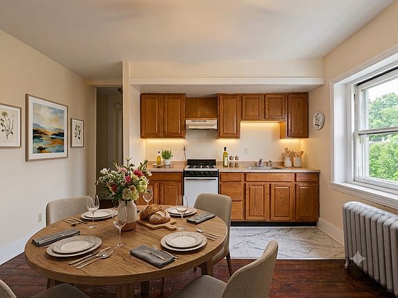 3rd image of 3418 Baring St #3F