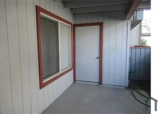 76 Rancho Dr #A — Photo 2