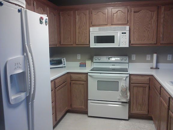 3rd image of 2507 NW Heritage Ave