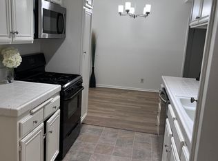 5124 Coldwater Canyon Ave #109, Sherman Oaks, CA 91423