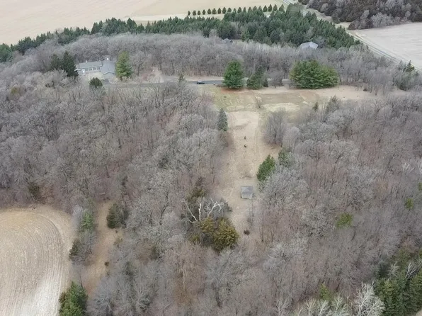 N7453 County Road Qq, Prescott, WI 54021